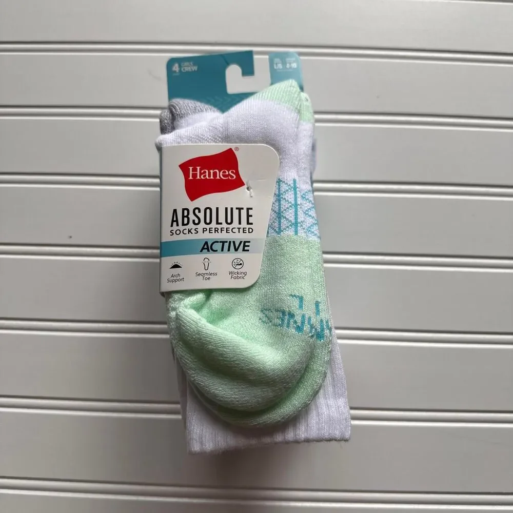NWT Hanes Girls Crew Active Socks